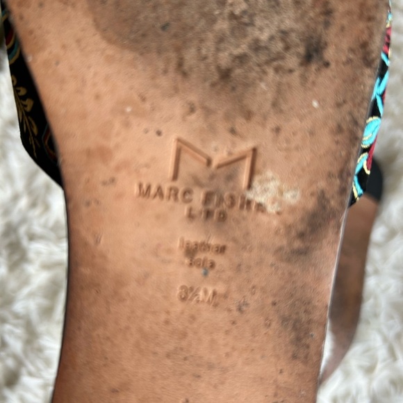 Marc Fisher Tapestry embroidered sandals size 8 1/2 - Picture 5 of 7